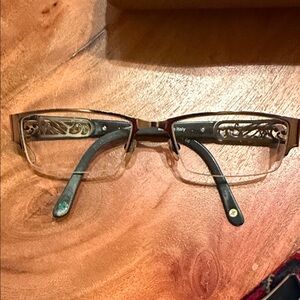 Adrienne Vittadini Gold Eyeglass Case